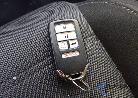 2021 Honda Cr-V Awd Ex z USA, uszkodzony, nr VIN 7FARW2H50ME025221